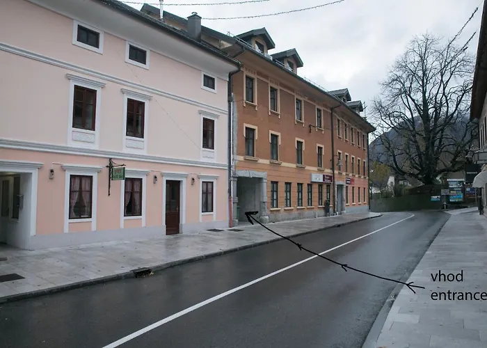 公寓 Apartma Verdi Bc